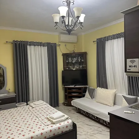 Mikaela House 公寓 *