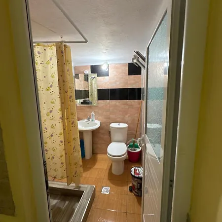 Mikaela House 公寓 *