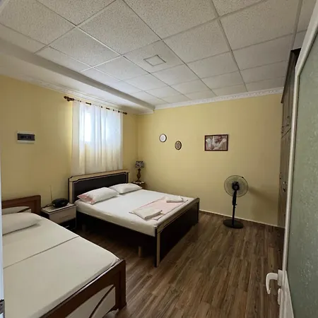 公寓 Mikaela House 卡萨米尔
