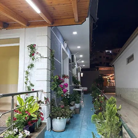 Appartamento Mikaela House *