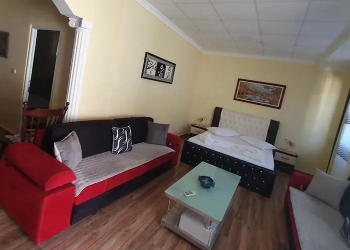 公寓 Mikaela House 卡萨米尔